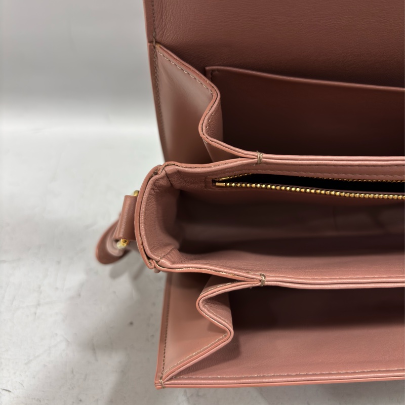 CELINE 187363 TRIOMPHE Box LOGO 乾燥玫瑰色牛皮 金釦凱旋門 肩背包斜背包-32