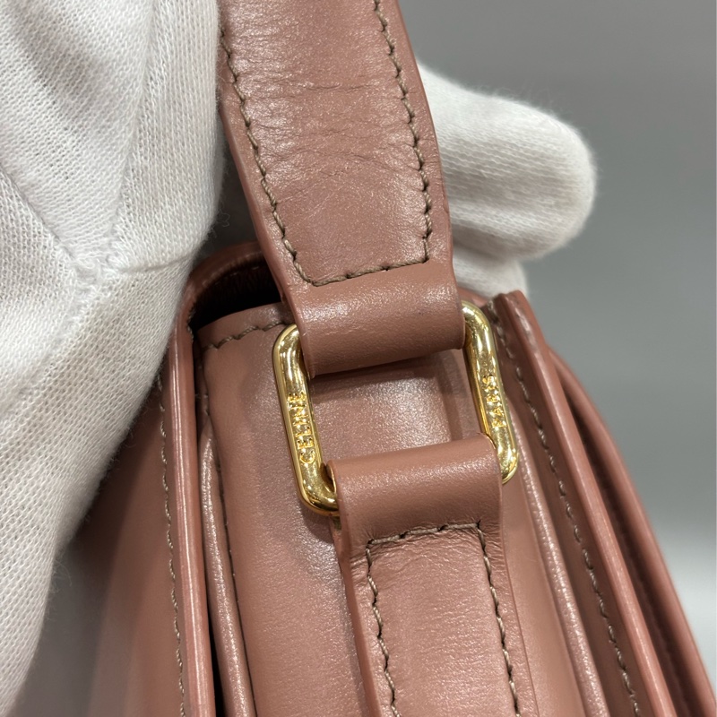 CELINE 187363 TRIOMPHE Box LOGO 乾燥玫瑰色牛皮 金釦凱旋門 肩背包斜背包-58