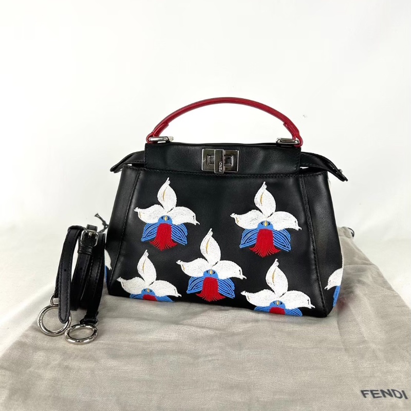 Fendi Peekaboo 蘭花繡花斜跨包 限量款-7
