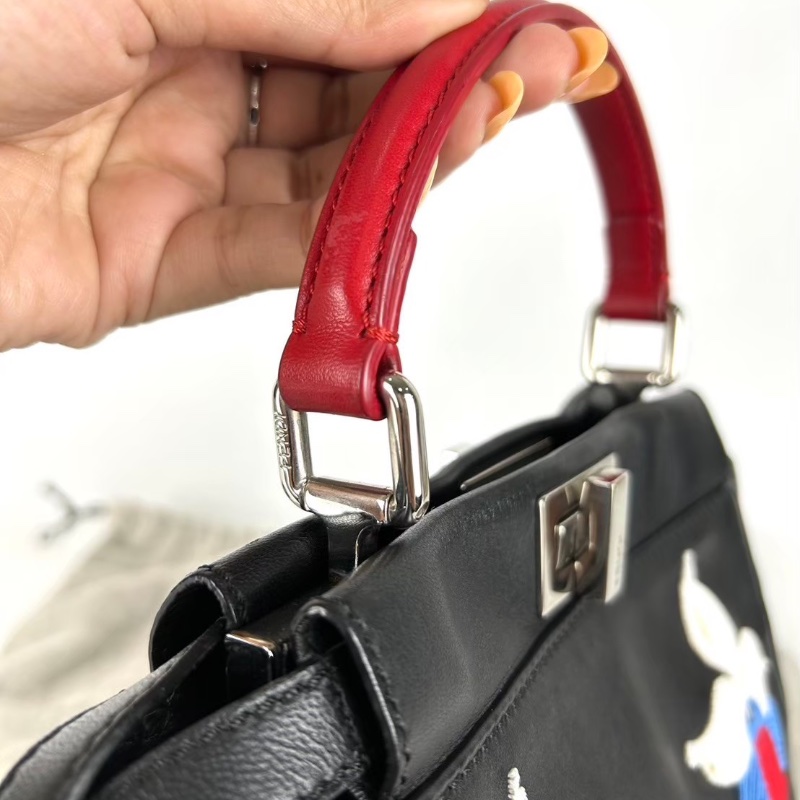 Fendi Peekaboo 蘭花繡花斜跨包 限量款-26