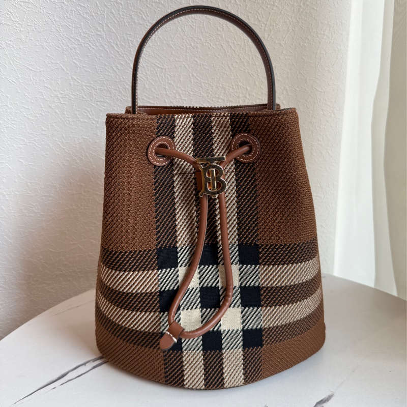 Burberry 格紋水桶包-0