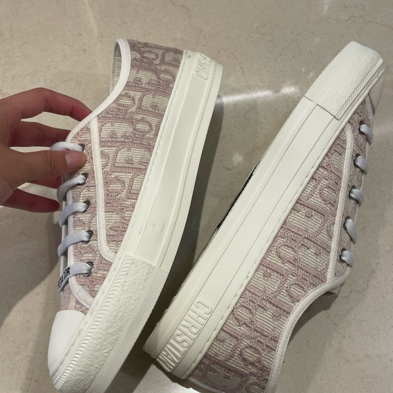 Dior 粉色休閒鞋 買來沒有穿割愛-3
