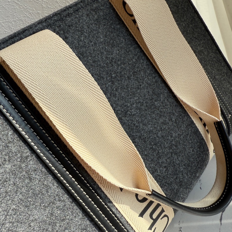 Chloe woody 大 托特包👜灰色-9