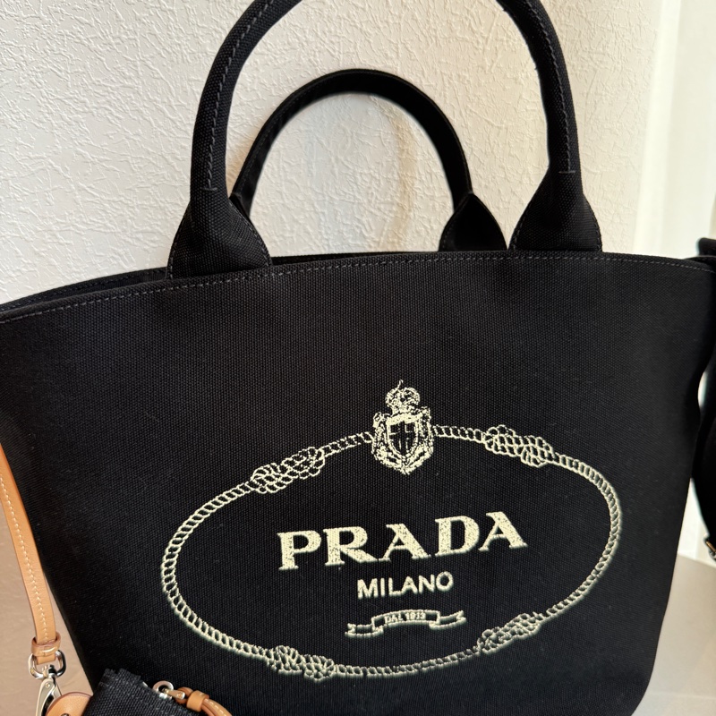 Prada手提帆布包💕💕💕💕兩用 送小包 還有背帶斜背 最殺價格-2