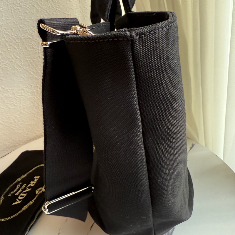 Prada手提帆布包💕💕💕💕兩用 送小包 還有背帶斜背 最殺價格-5