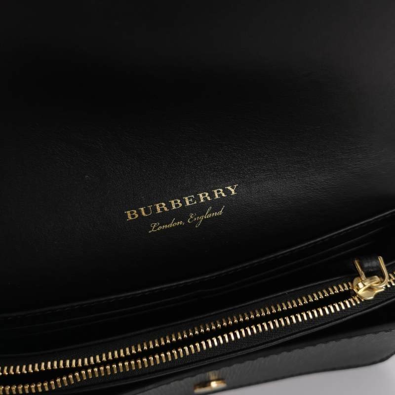 Burberry Buckle牛皮帆布格紋搭扣斜挎包單肩包-7