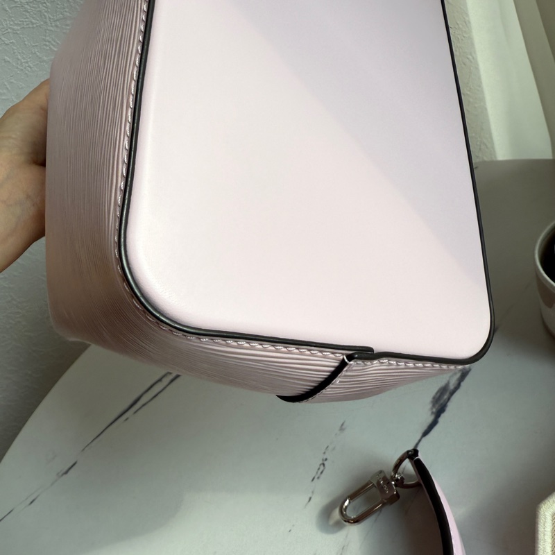 Lv epi粉色水桶bb 很好看的epi❤️now-11