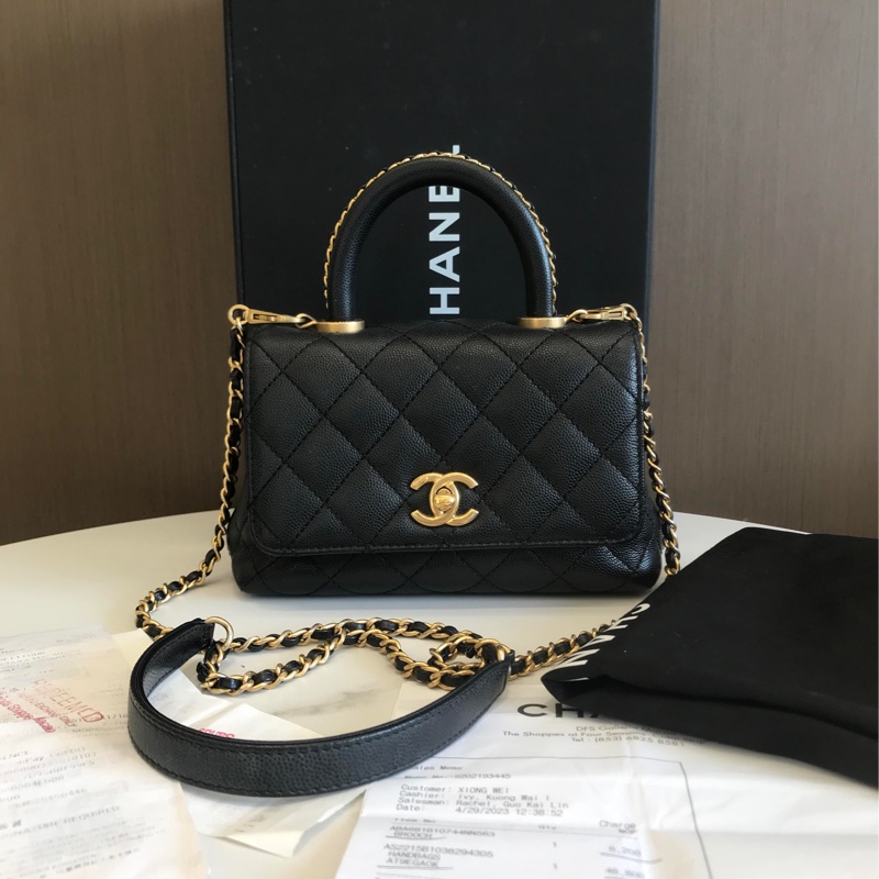 chanel coco handle mini 23p荔枝皮黑金芯片款 附件塵袋 盒子 23年票 尺寸約19*14*7cm-0