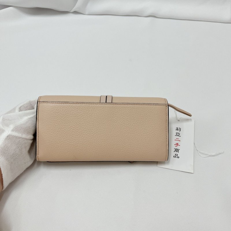 莉亞精品♡Chloe 粉膚色長夾 九新美品-2