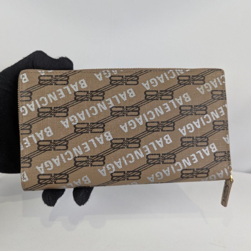 莉亞精品♡Balenciaga 字母滿印駝色長夾 二手美品-4
