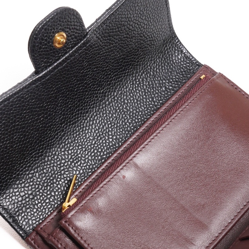 CHANEL 經典金色CC Logo 牛皮三折翻蓋中夾(黑色) 芯片款-11