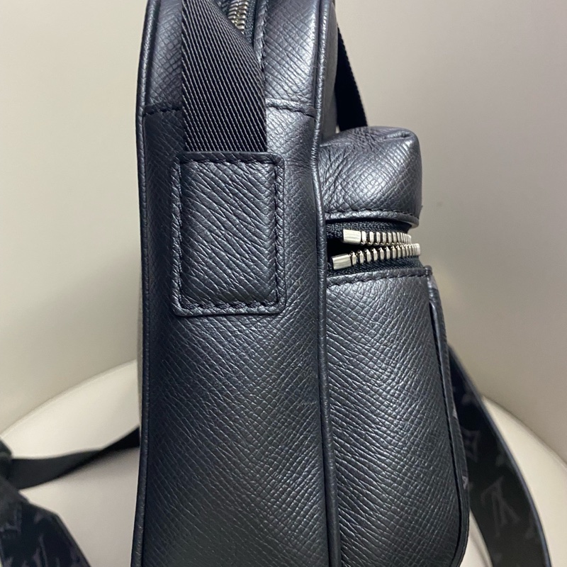 LV Outdoor郵差包 黑色老花款 芯片➕編碼-3