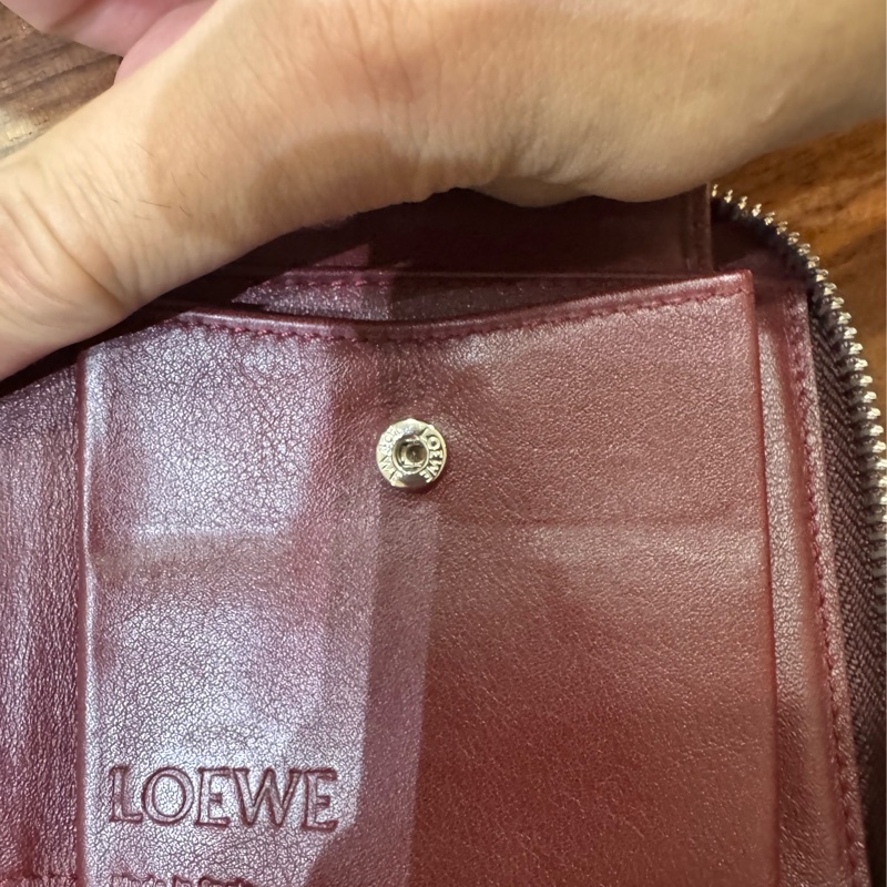 【LOEWE 羅威】Puzzle Compact Zip 拉鍊短夾 紅色-10