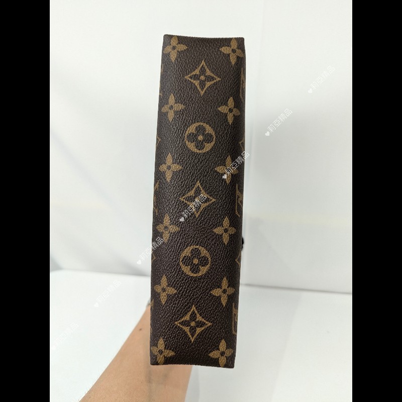 莉亞精品♡LV 經典老花貝殼包 近新美包-9