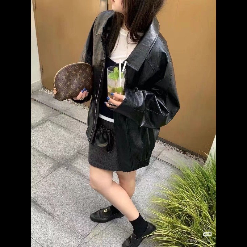 莉亞精品♡LV 經典老花貝殼包 近新美包-13