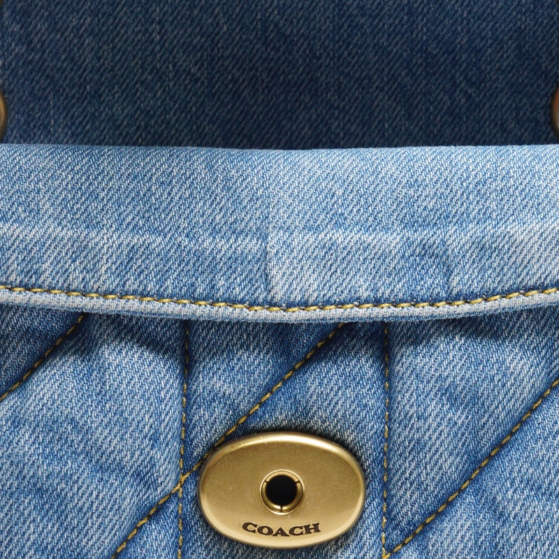 COACH TABBY 20 絎縫牛仔帆布鏈帶肩背/斜背翻蓋兩用包-丹寧藍色-5