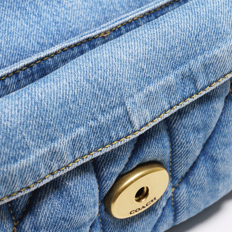 COACH TABBY 20 絎縫牛仔帆布鏈帶肩背/斜背翻蓋兩用包-丹寧藍色-8