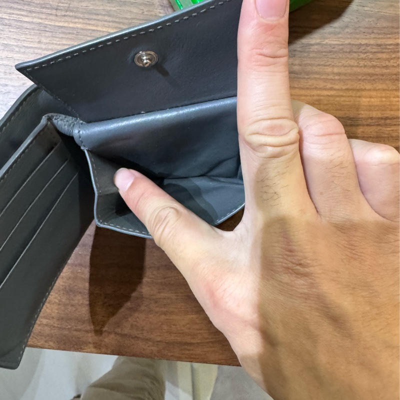 BOTTEGA VENETA 寶緹嘉 BV Cassette Bifold 牛皮 經典大編織 短夾 卡夾 皮夾 灰色 743004-7