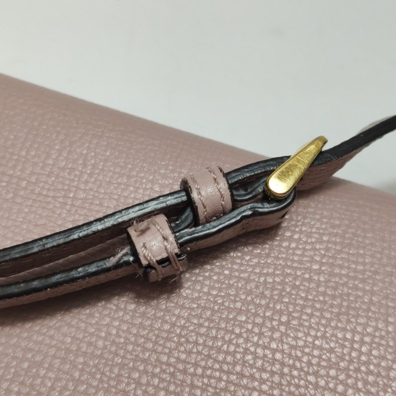 Burberry Macken牛皮帆布拼色格纹斜挎包单肩包-21