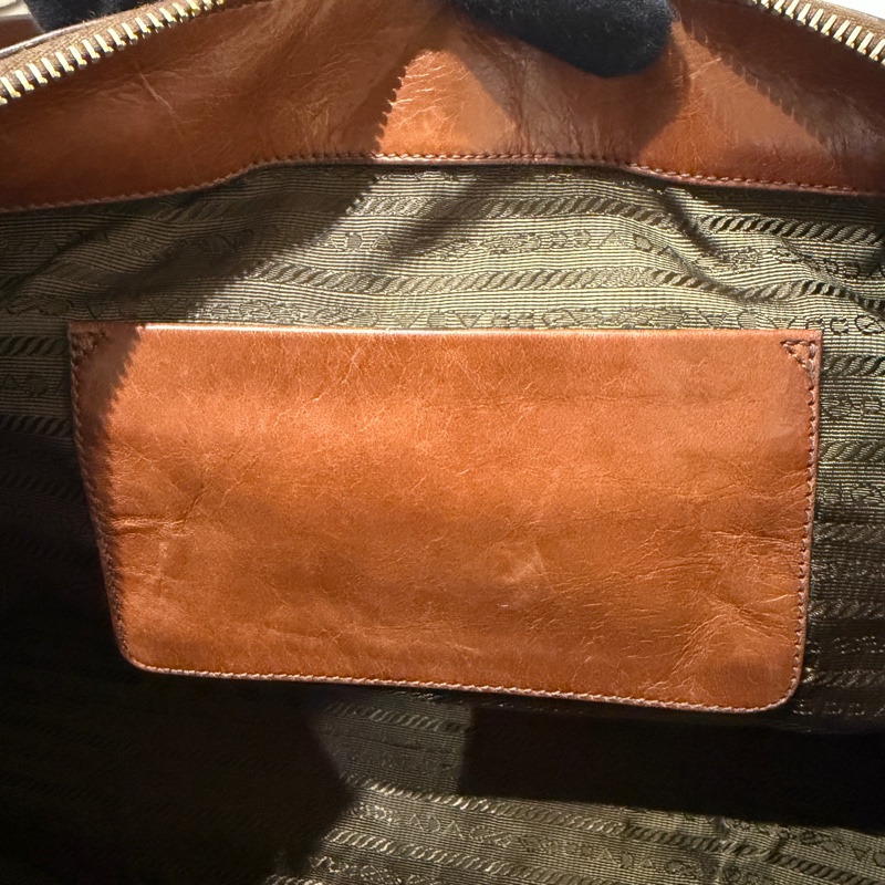 Prada 棕色公事包💼帶你賺大錢！💰💰來運轉-12