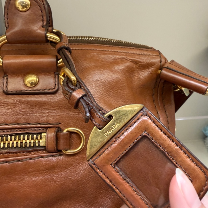 Prada 棕色公事包💼帶你賺大錢！💰💰來運轉-28