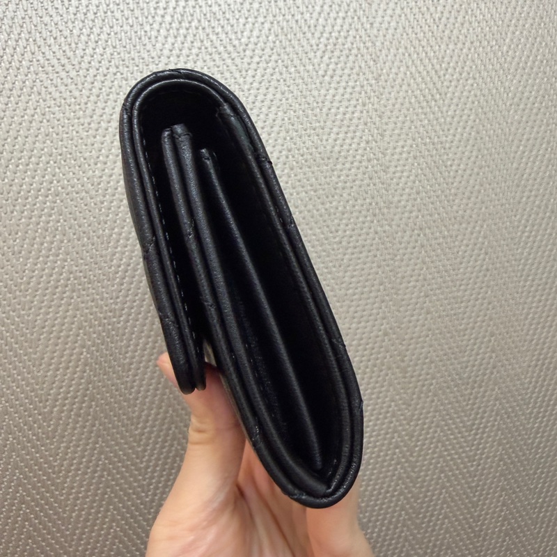 Chanel 黑羊皮方鑽Logo零錢卡包AP3988-2