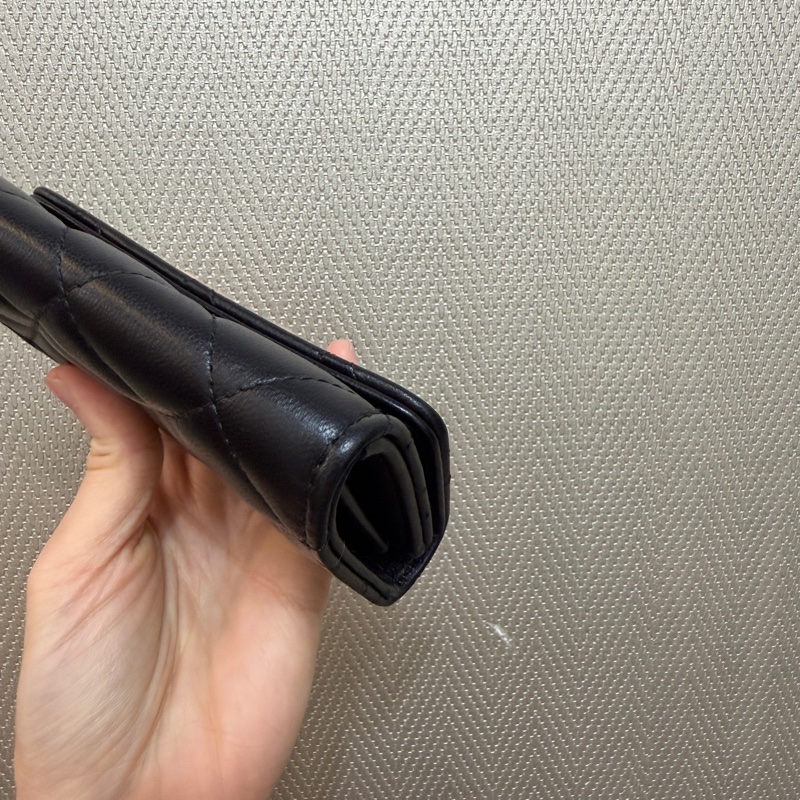 Chanel 黑羊皮方鑽Logo零錢卡包AP3988-8