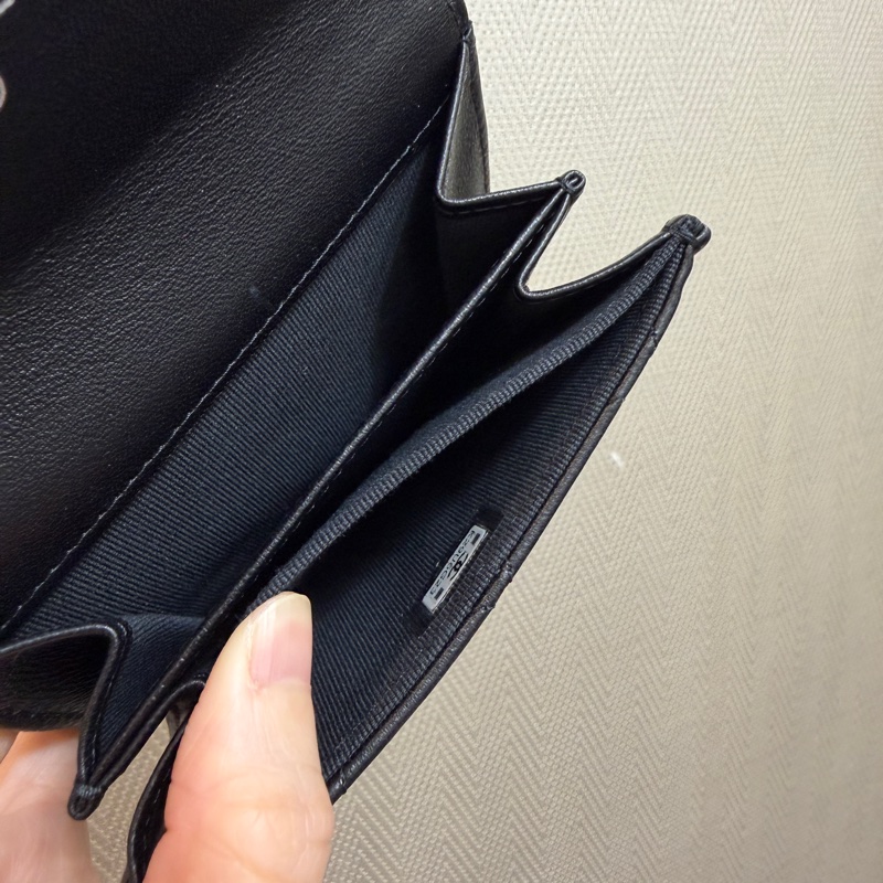 Chanel 黑羊皮方鑽Logo零錢卡包AP3988-11