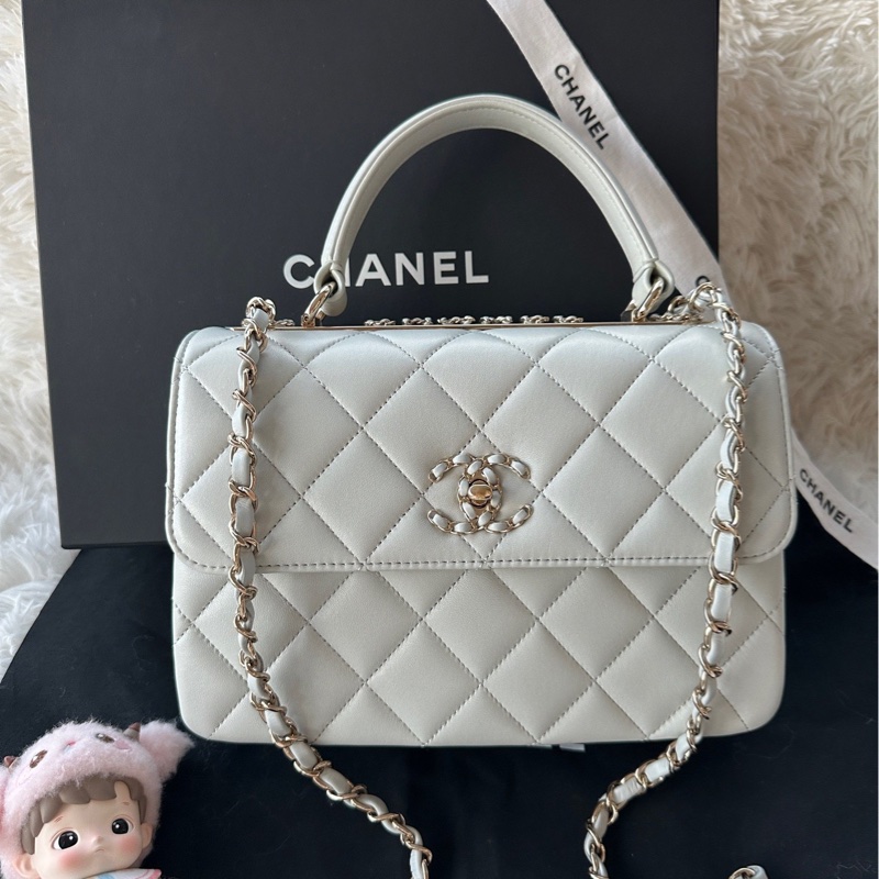 【配件：防塵袋 】 Chanel 23s Trendy Cc 皮穿鏈扣 淺灰色 中號-0