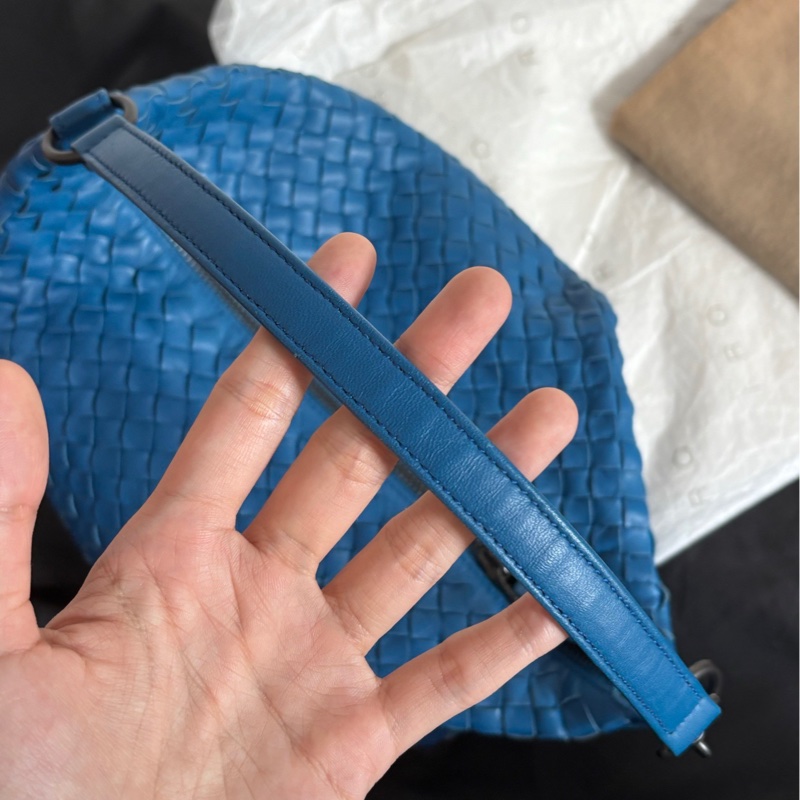 【近新閒置❤️】 bv 藍色小號 飯盒手提包 單肩包-5