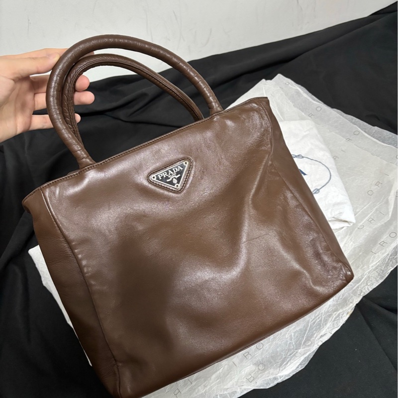 【近新閒置❤️】 prada 深棕色小羊皮小方包 手提包-0