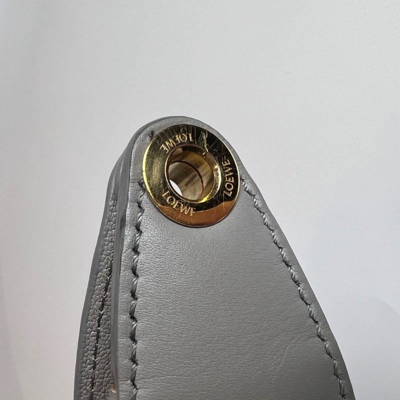 LOEWE 灰LUNA HOBO腋下包-8