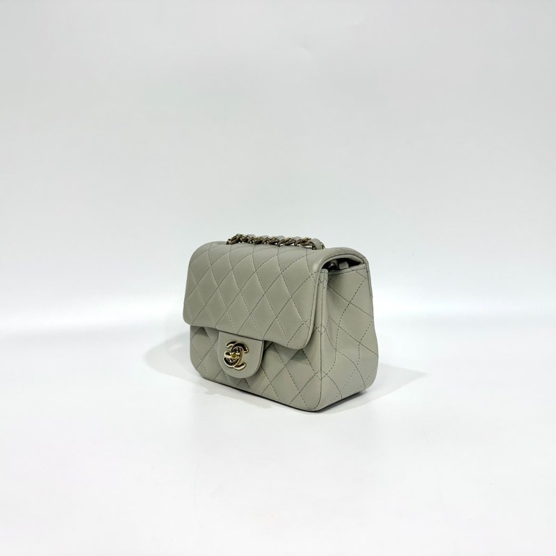 CHANEL鼠尾草灰羊皮菱格淡金釦方胖 A35200-3
