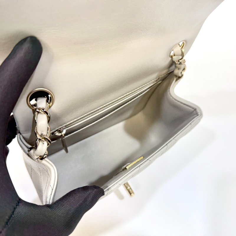 CHANEL鼠尾草灰羊皮菱格淡金釦方胖 A35200-7