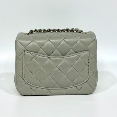 CHANEL鼠尾草灰羊皮菱格淡金釦方胖 A35200-13