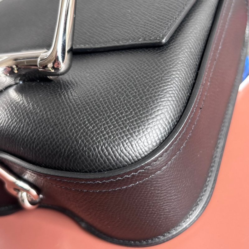 ::HERMES:: 愛馬仕 Della mini 18 屁股包 黑色皮革銀釦 斜背包-8