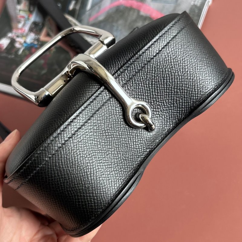 ::HERMES:: 愛馬仕 Della mini 18 屁股包 黑色皮革銀釦 斜背包-10