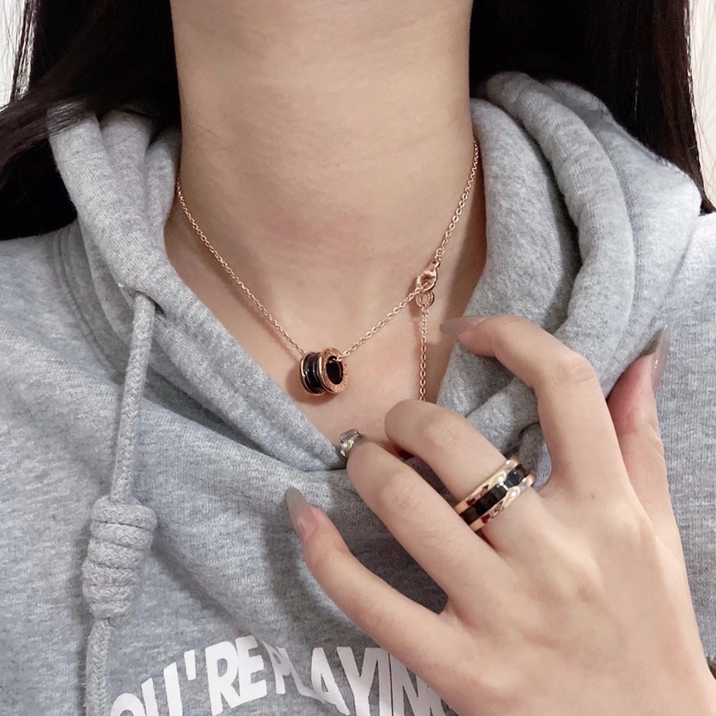 Bvlgari B.zero1系列18K玫瑰金➕黑陶瓷項鍊 彈簧項鍊-3