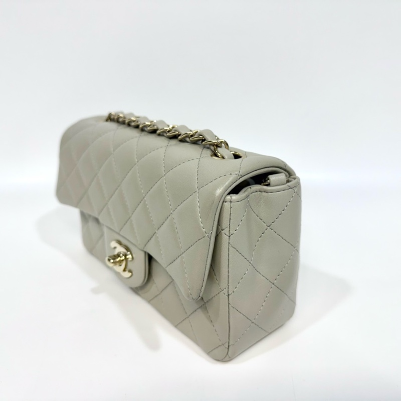 CHANEL鼠尾草灰羊皮淡金釦CF20/A69900-4