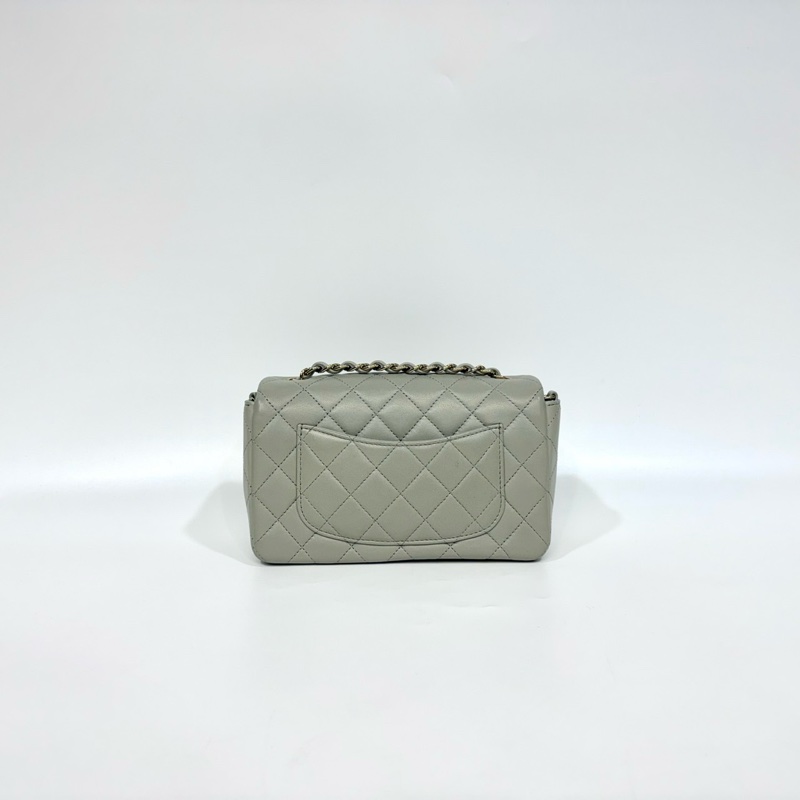 CHANEL鼠尾草灰羊皮淡金釦CF20/A69900-5