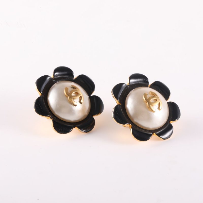 CHANEL 合金中古花朵珍珠耳環耳環-1