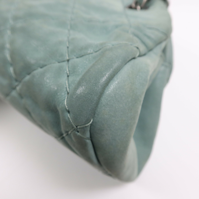 CHANEL 牛皮皮革Shoulder Bag銀扣鏈帶肩背袋-9