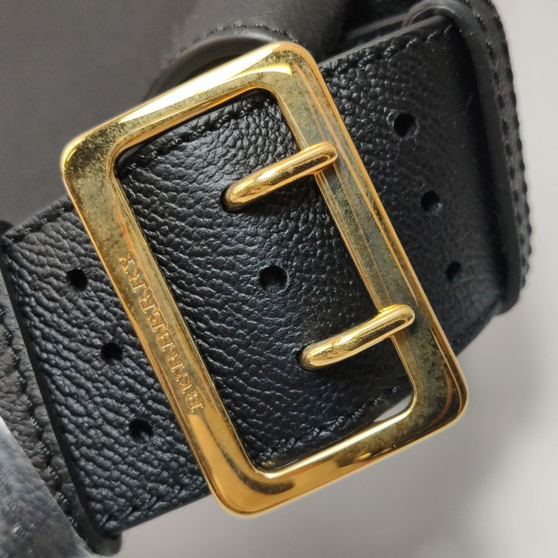 Burberry Elmstone牛皮纯色字母Logo单肩包-9