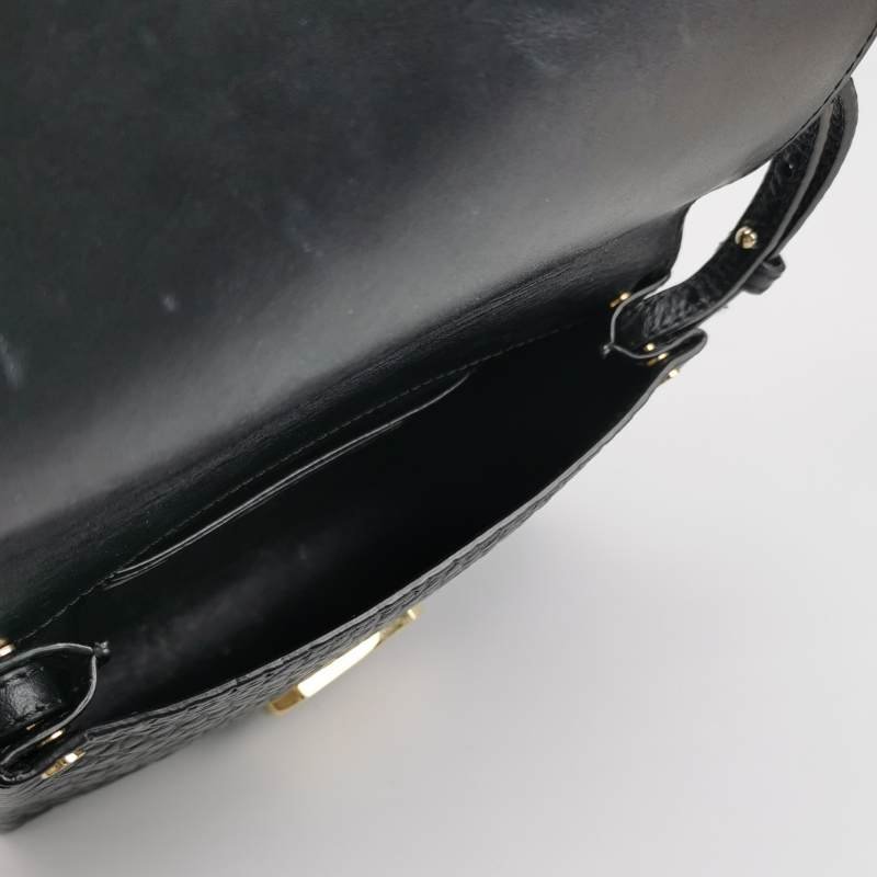 Burberry Madison 牛皮純色字母Logo徽標斜挎包單肩包-6