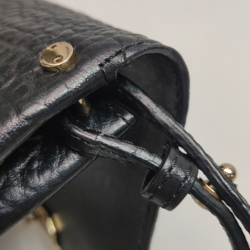 Burberry Madison 牛皮純色字母Logo徽標斜挎包單肩包-16