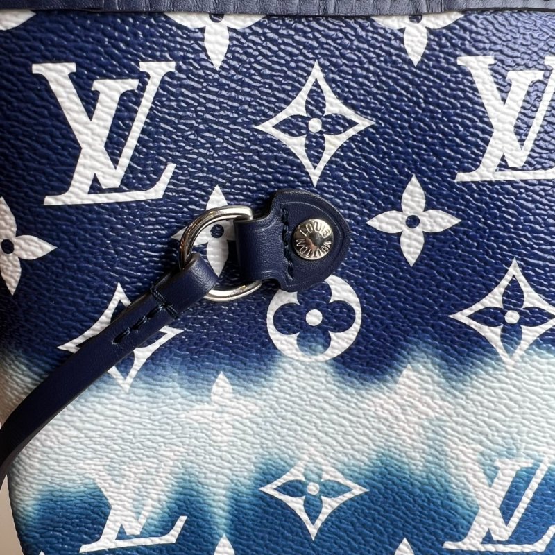 LV M45128  NEVERFULL MM 藍色漸層托特包-17