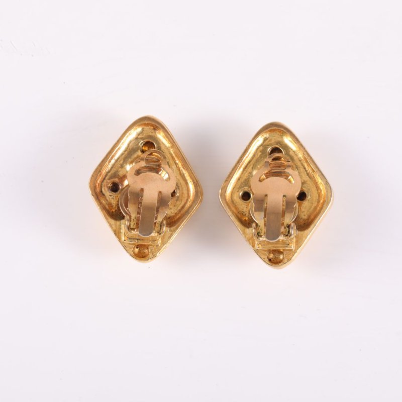 CHANEL 合金中古菱形格水鑽耳夾耳環-3