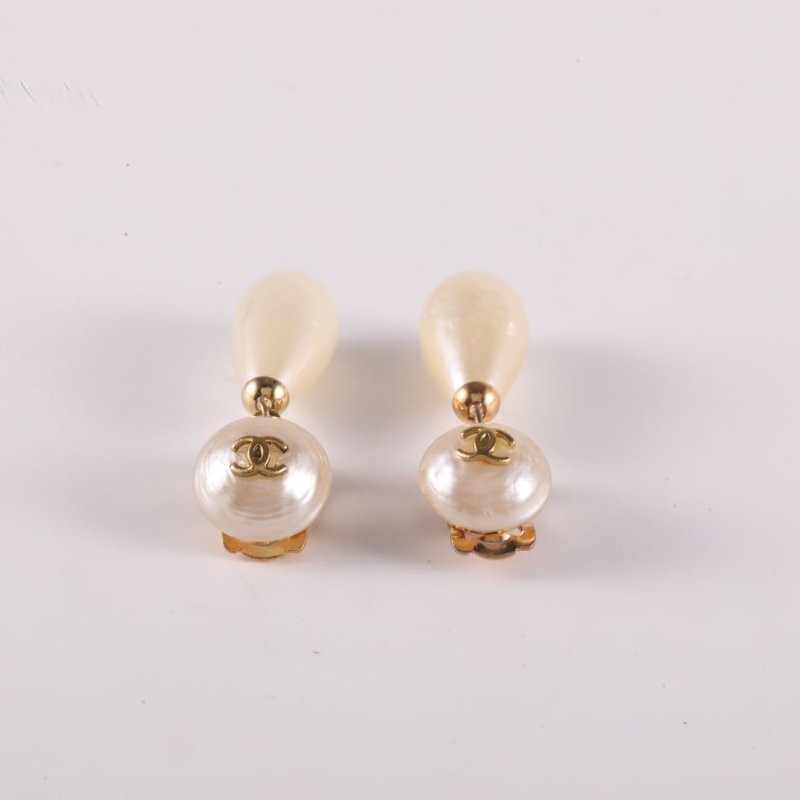 CHANEL 合金中古珍珠吊墜耳夾耳環-2
