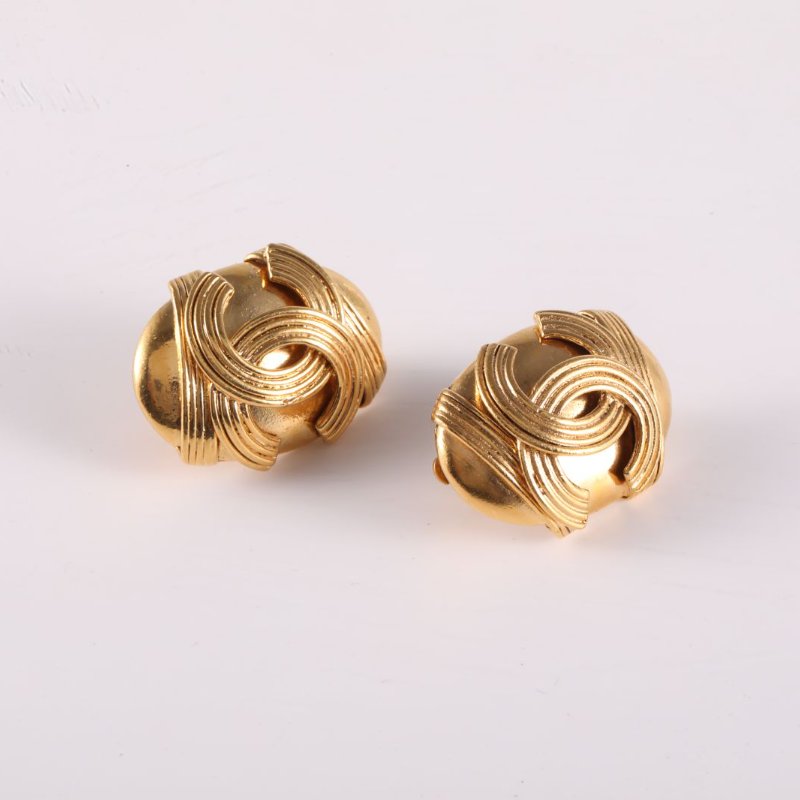 CHANEL 合金94A中古橢圓雙C耳夾耳環-2