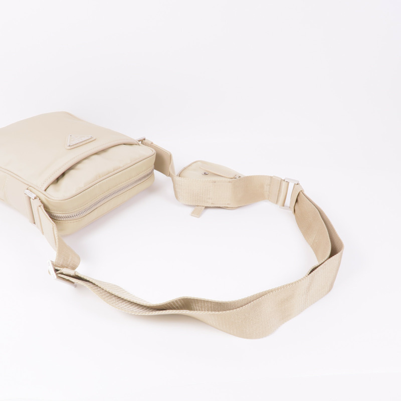PRADA 尼龍Shoulder Bag銀扣肩背袋-10